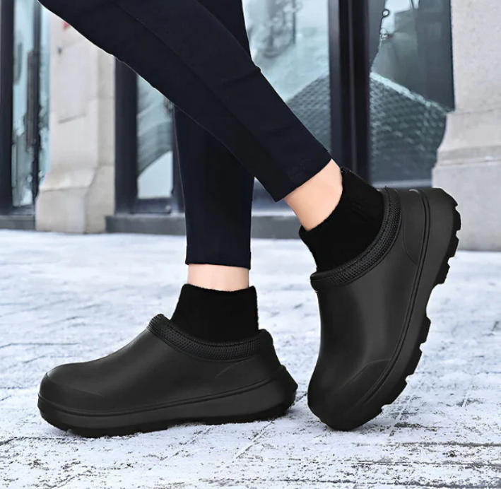 Clomfy™ | Cozy Clogs